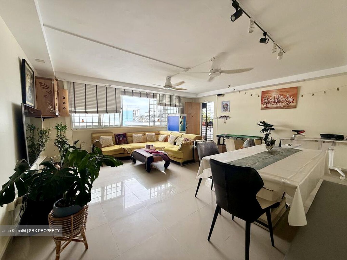 Blk 240 Serangoon Avenue 2 (Serangoon), HDB 4 Rooms #517215431